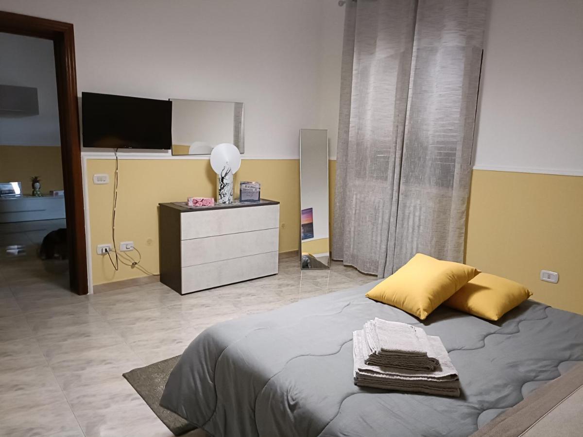 Casa Vacanze Campi Salentina Eksteriør bilde