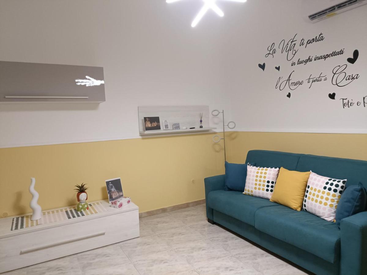 Casa Vacanze Campi Salentina Eksteriør bilde